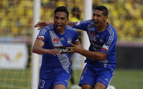 Ángel Mena se convirtió en el villano del Clásico que se disputó en 2016.