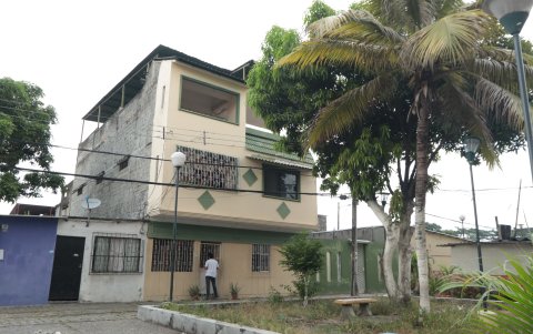 Una casa en Sauces 4 donde un vocero de la Asociación de Servicios de Limpieza Canguilsito dice funciona actualmente el negocio.