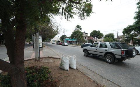 Balean una camioneta en el sector de Sauces V