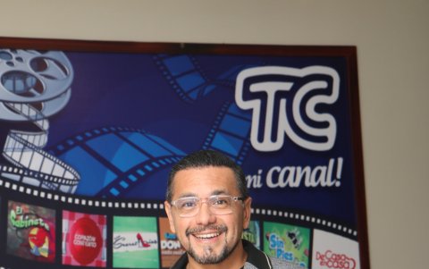 Durante una etapa trabajó en Sí TV.