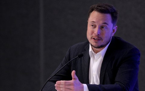 El patrimonio de Musk, concentrado en buena medida en acciones de las dos compañías, se situaba este miércoles en algo más de 197.000 millones de dólares