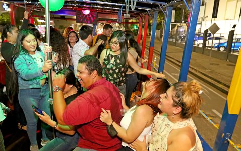 La diversión es tal que no hay cabida a pensar en la inseguridad que se vive en la ciudad.