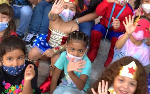 3 En las escuelas. Los más pequeños de las instituciones educativas llegaron con disfraces para disfrutar