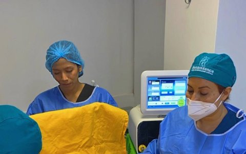 El proceso de la abdominoplastia láser es sencillo e indoloro