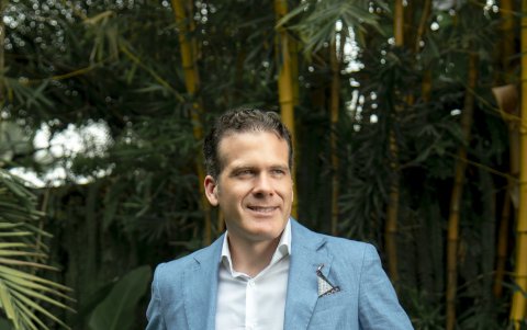 Se ha negado a participar en política, una actividad que considera ingrata y desgastante.