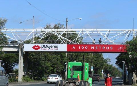 Caso. En vía a la costa, por ejemplo, no se sabe si ya pertenecen a la Alcaldía o al Ministerio de Transporte y Obras Públicas.