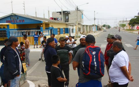 Preocupación. Pescadores de Santa Rosa se muestran muy alarmados por los dos últimos hechos que se han registrado con sus compañeros.