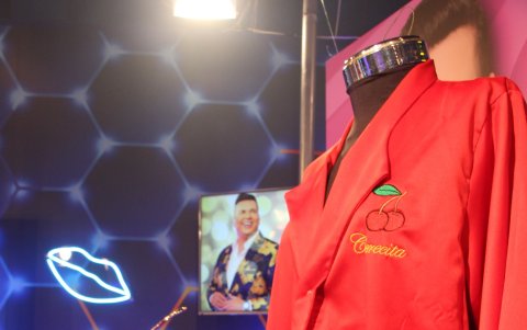 Las batas le encantaban a Miguel.