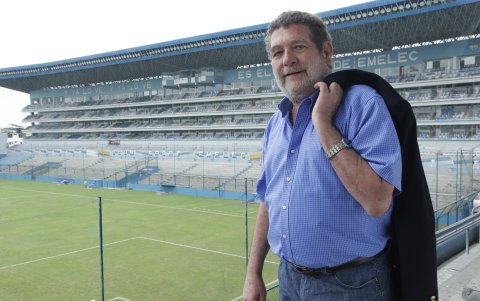 Su padre, Ricardo Mórtola.