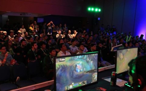 Torneo de e-sports pasado.
