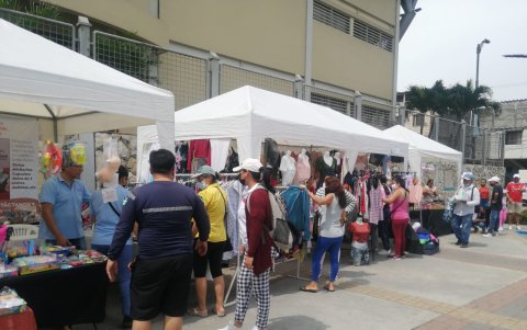 Hecho. Entre los actos hubo una feria de emprendimientos.