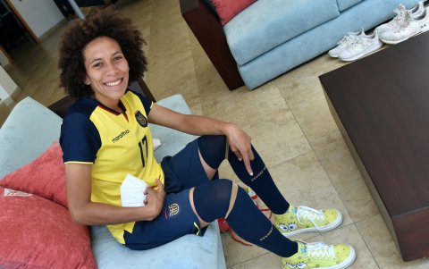 La futbolista se confiesa amante de Bob Esponja y su cábala es siempre llevar un implemento del personaje en los partidos.