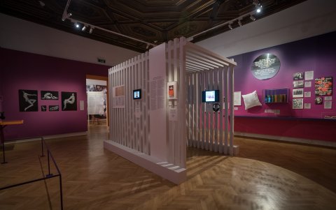 Precisión. Las obras artísticas e históricas que se presentan en esta exhibición demuestran que el judaísmo es más abierto que el cristianismo.