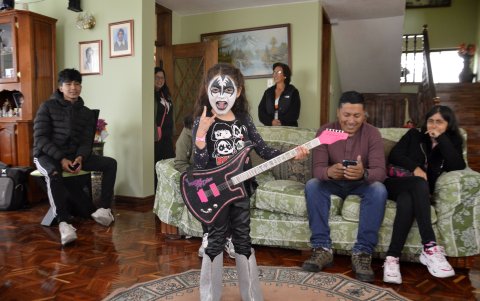 En la banda de los Trikis Mokis también participan niños.