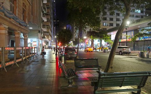 Muchas zonas se ven vacías y apagadas