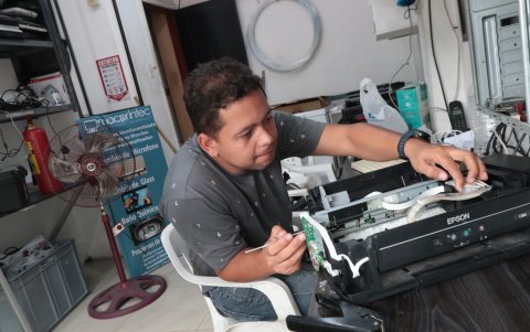 La poca afluencia en el mercado de Sauces 9 bajó las ventas