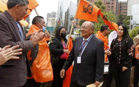 Luego de una pugna en el partido, Chávez fue reconocido como presidente del parito el 17 de julio de 2022.