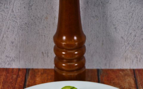 La naranjilla o la chicha es la que le da al seco ese sabor inigualable.