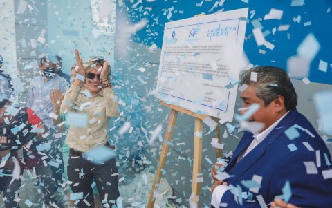 Instante en el que Viteri dio por inaugurada la obra.