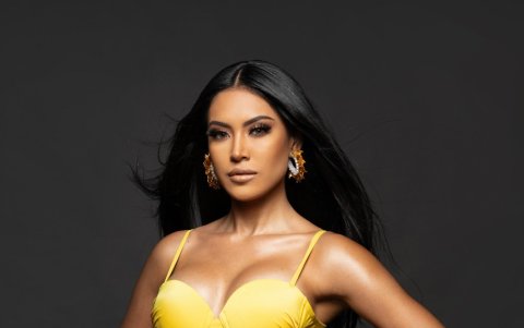 La nueva reina tiene una escultural figura.