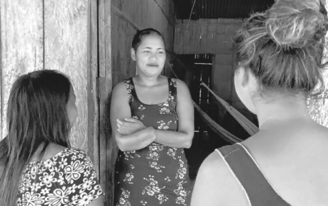 Jenifer Troya necesita ayuda para comprar una prótesis y para una operación que le hace falta.