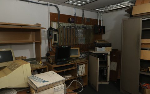 Comunicación. En uno de los pisos funcionó el área de comunicación, donde las computadoras dan cuenta de su historia.