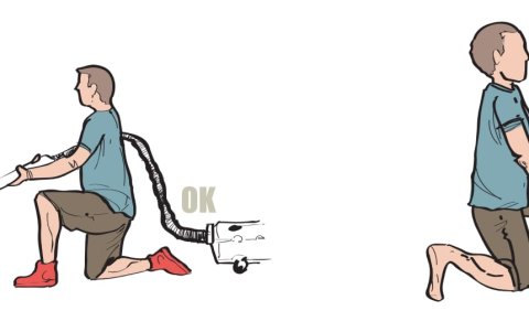 Posición correcta para limpiar y levantar peso.