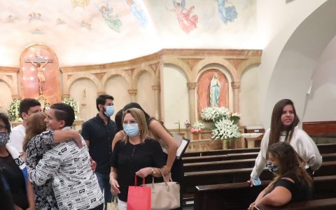 En la misa que se ofreció por su primer mes de fallecido.