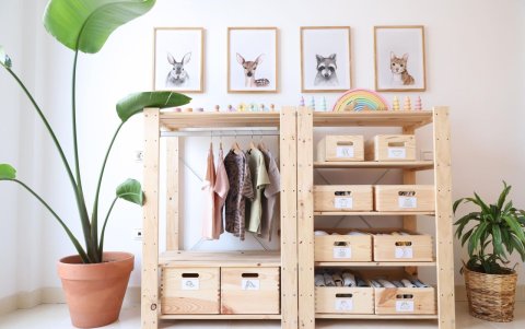 El almacenaje es fundamental para tener un cuarto amplio y organizado.