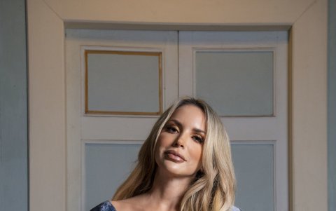 Érika Vélez estuvo hace dos semanas envuelta en una polémica por la promoción de esta obra.