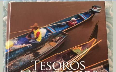 Portada del libro Tesoros Montuvios, de Sergio Cedeño Amador