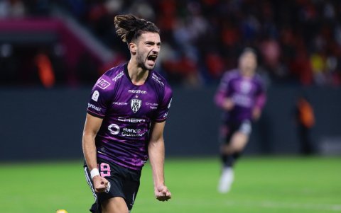 Lautaro Díaz marcó el tercer gol de Independiente del Valle y liquidó el pleito.