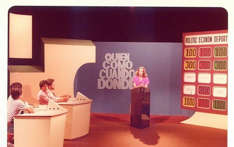En Ecuavisa condujo espacios de variedades como ¿Quién, cómo, cuándo y dónde? y Hoy domingo.