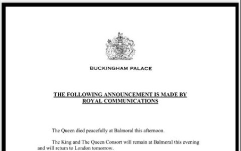 Carlos es el nuevo Rey.