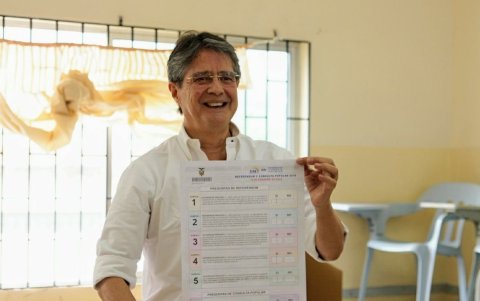 Guillermo Lasso, en consulta popular del 2018.