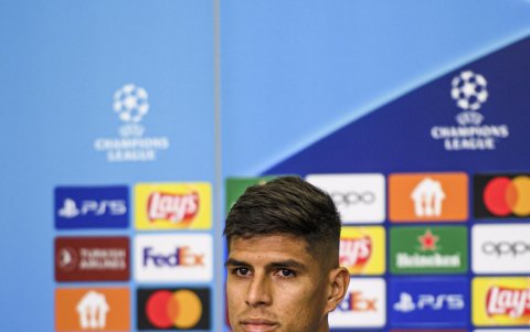 Piero Hincapié se perfila como titular con Bayer Leverkusen, que recibe al Red Bull Salzburgo.