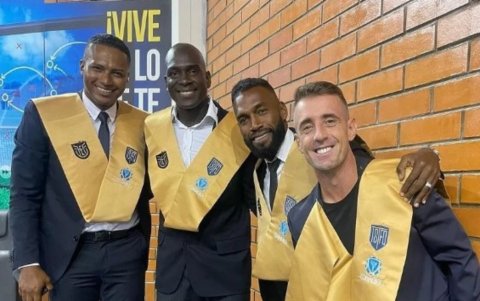 Este singular cuarteto tiene muchos motivos para celebrar.