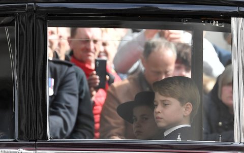 La hija de Kate Middleton y el príncipe Guillermo con su hermano, George.