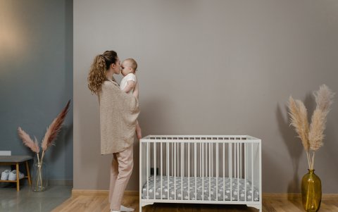 El método. A diferencia de otros enfoques populares como dejar que los bebés lloren hasta quedarse dormidos, proporciona una solución inmediata para el llanto de los bebés.