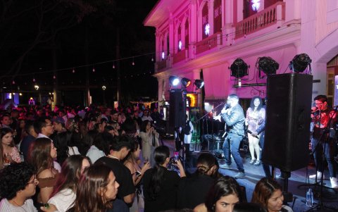 Fiestas. Un equipo periodístico de EXPRESO ingresó al sitio y fue testigo de la bulla y las fiestas que se llevan a cabo, principalmente los fines de semana, lo que molesta a quienes buscan descanso.