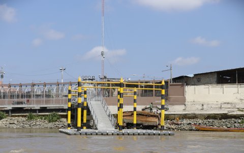 Paradas. Se consideran muelles o sitios que pueden servir de paraderos, algunos de ellos de propiedad municipal.