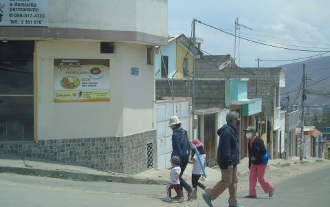 Las vías aledañas al parque de Pusuquí son las que más daño sufrieron.