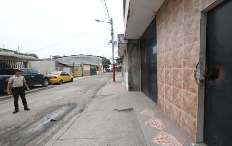 En la Isla Trinitaria, la explosión de un artefacto explosivo fue la amenaza a una ‘vacuna’.