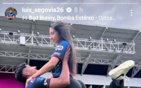 Luis Segovia cual galán de telenovela mexicana.