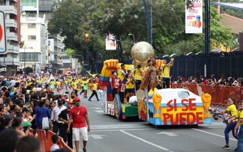 El carro de la Tricolor fue uno de los más aplaudidos, ante la cercanía de su participación en Qatar 2022.