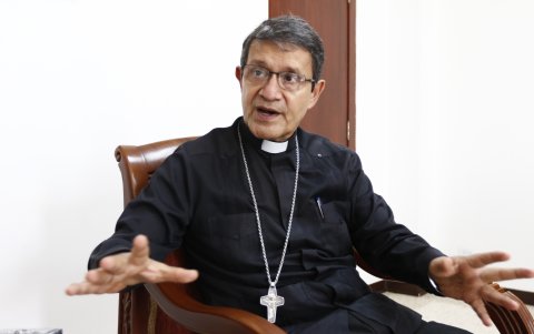 Arzobispo de Guayaquil y presidente de la Conferencia Episcopal Ecuatoriana. Institución que medió la firma de un acuerdo de paz que dio fin al paro nacional