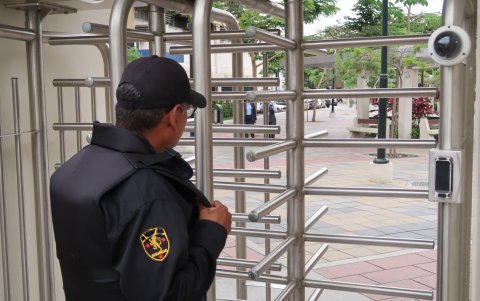 El trabajo abarcará a escuelas, colegios y universidades, también blanco de la delincuencia.