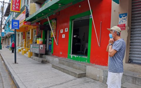Arturo Rosado, quien habita en Sauces pide que se aumente el patrullaje en el norte de la ciudad, no solo por Libertadores sino siempre.