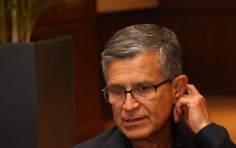 Fue secretario de Seguridad, Convivencia y Justicia de Bogotá. Asesor de las alcaldías de Barranquilla, Medellín, de la Veeduría Distrital de Bogotá.