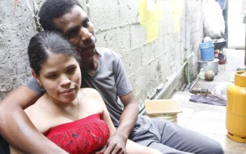 Max Monagas y Yariela esperan casarse lo más pronto.